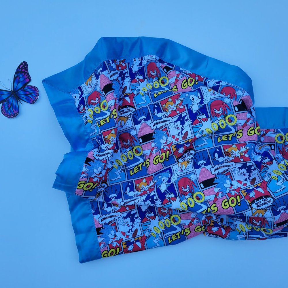 Lovely hedgehog Cotton toddler minky Blanket 37 x 45. This lovey hedgehog print